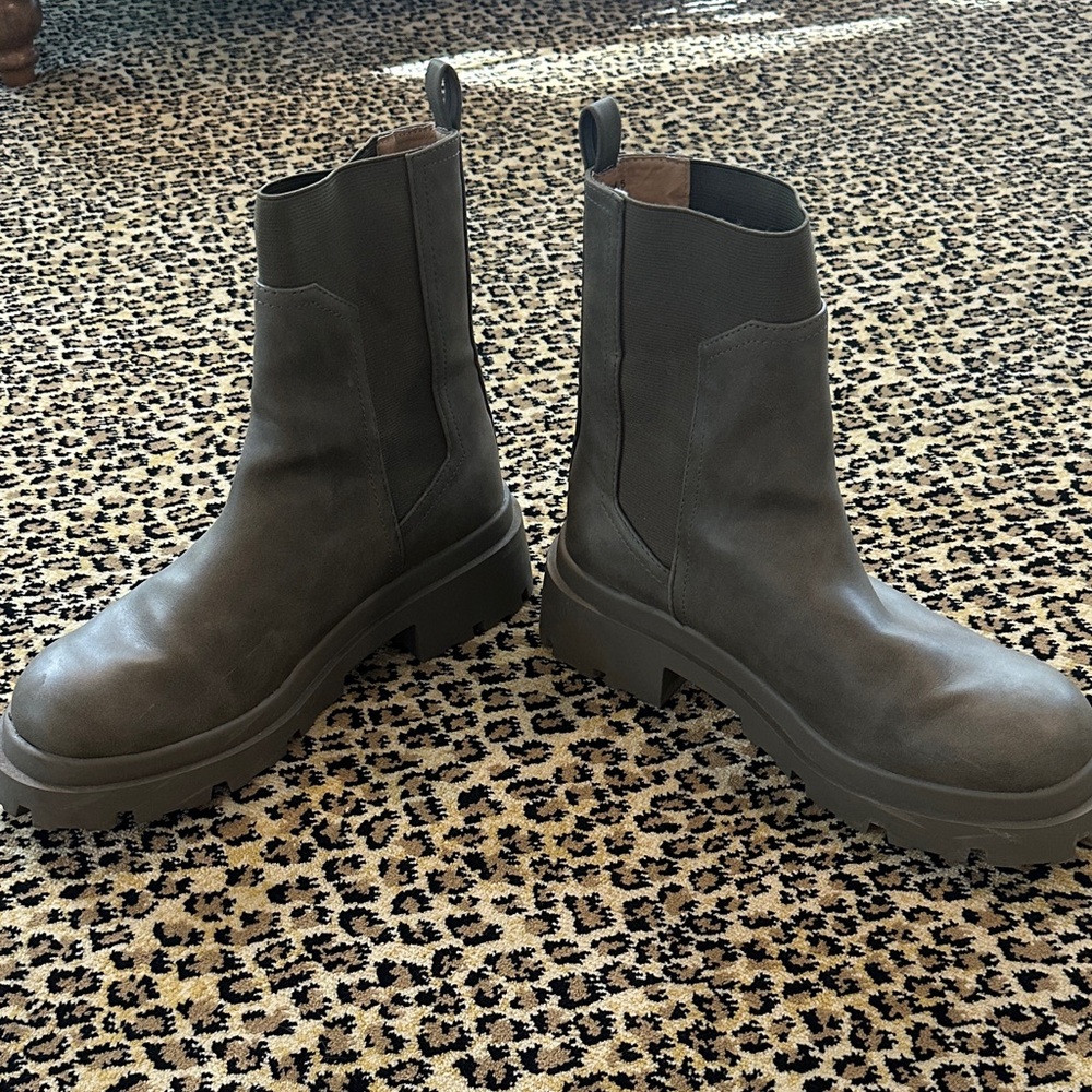 DV by Dolce Vita Olive Chelsea Boots